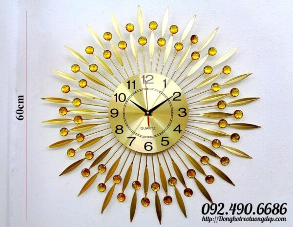 Đồng hồ treo tường trang trí đính đá hoa đá vàng 70cm( HDL-V60)